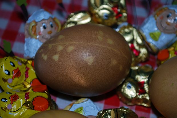 Kipróbáltuk: kurkuma és cékla mint tojásfesték Kipróbáltuk: kurkuma és cékla mint tojásfesték