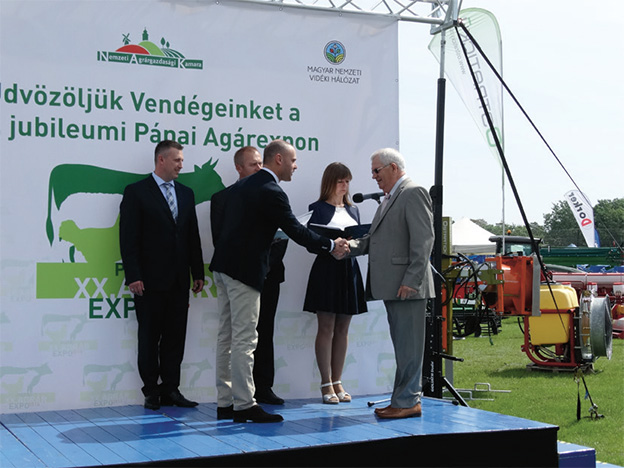 A Pápai Agrárexpó Nagydíját a sárvári Taravis Kft. kapta. A díjat Szabó István ü