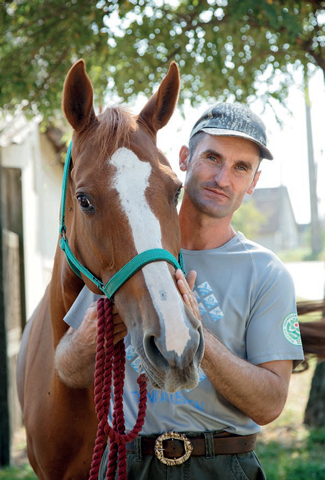Akinek igazán színes a világ