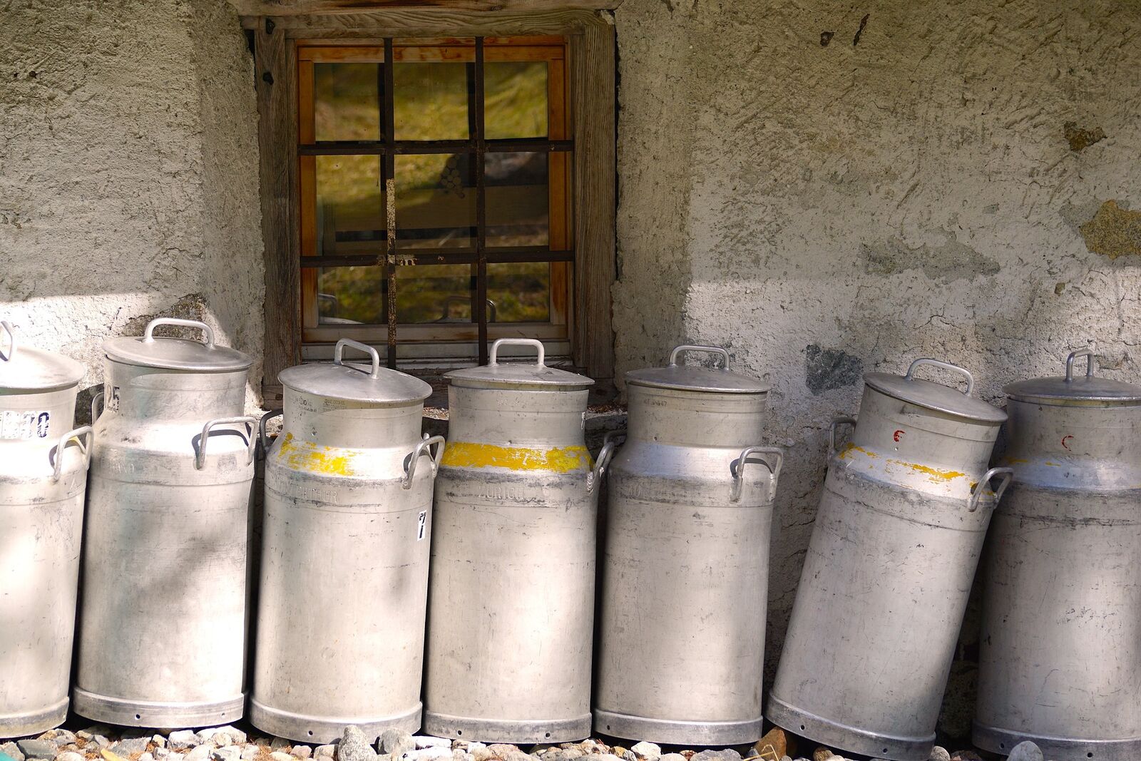 tej kereskedelem