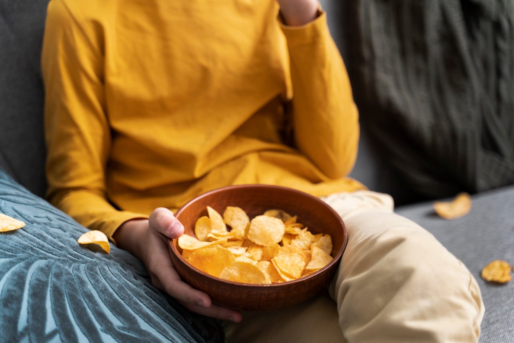 chips, snack, tévénézés