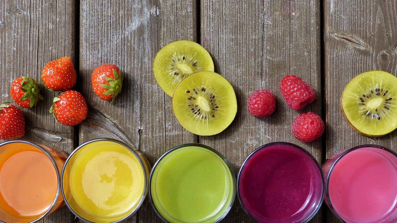 színes smoothiek