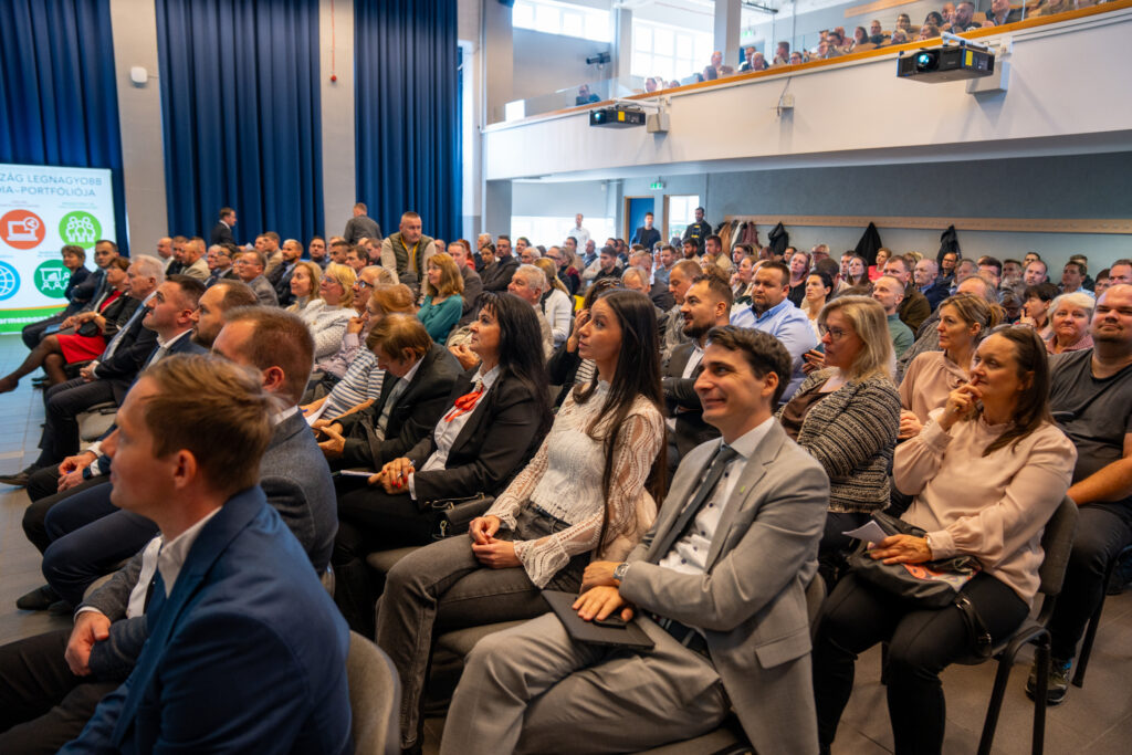 Agrárakadémia Bokor Ádám