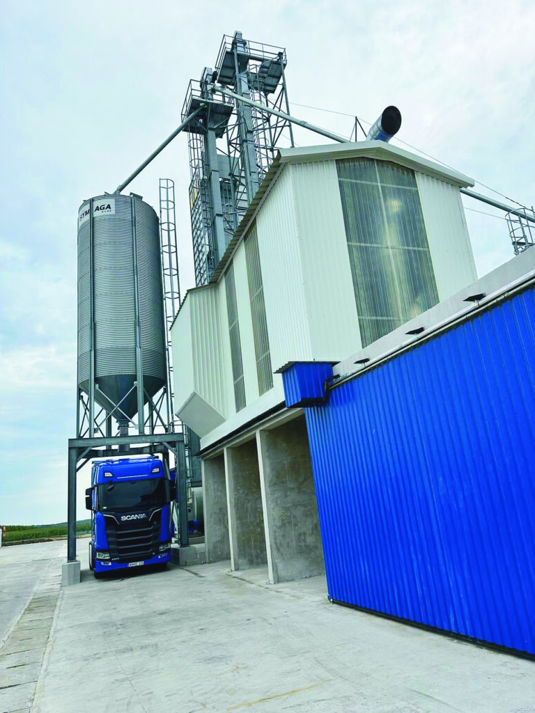 Terményszárító telep Dunaföldváron a GOF Hungary Kft. tulajdonában (Fotó: GOF HUngary Kft.)