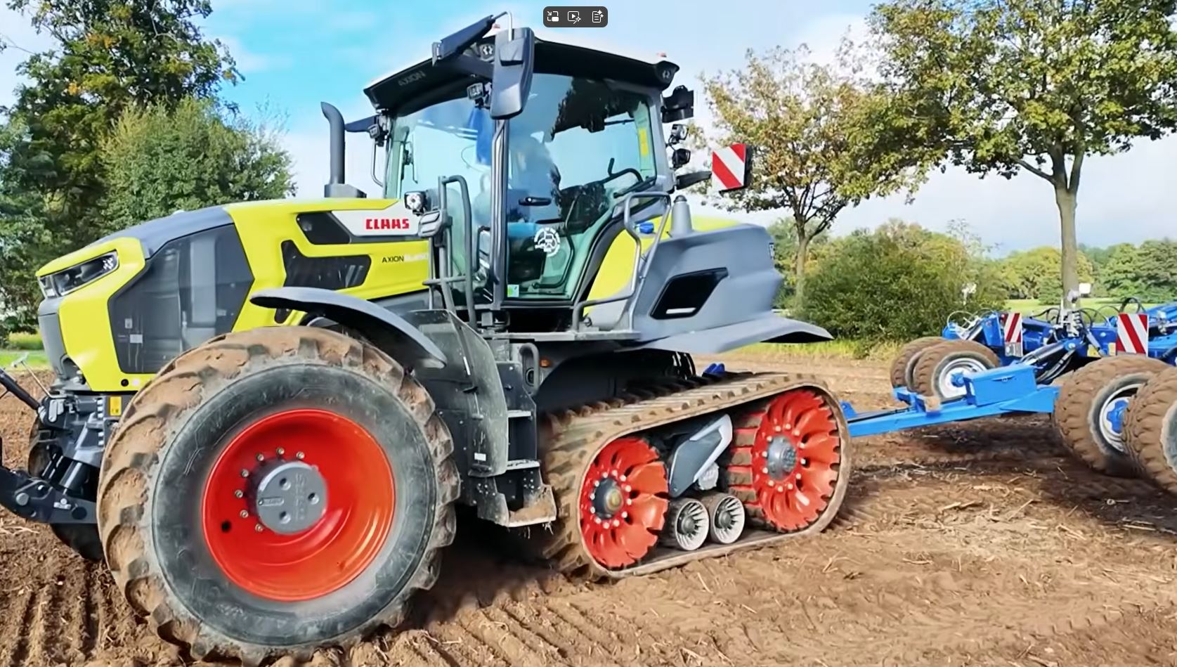Claas Axiona 9 (Fotó: profi Magazin - youtube)