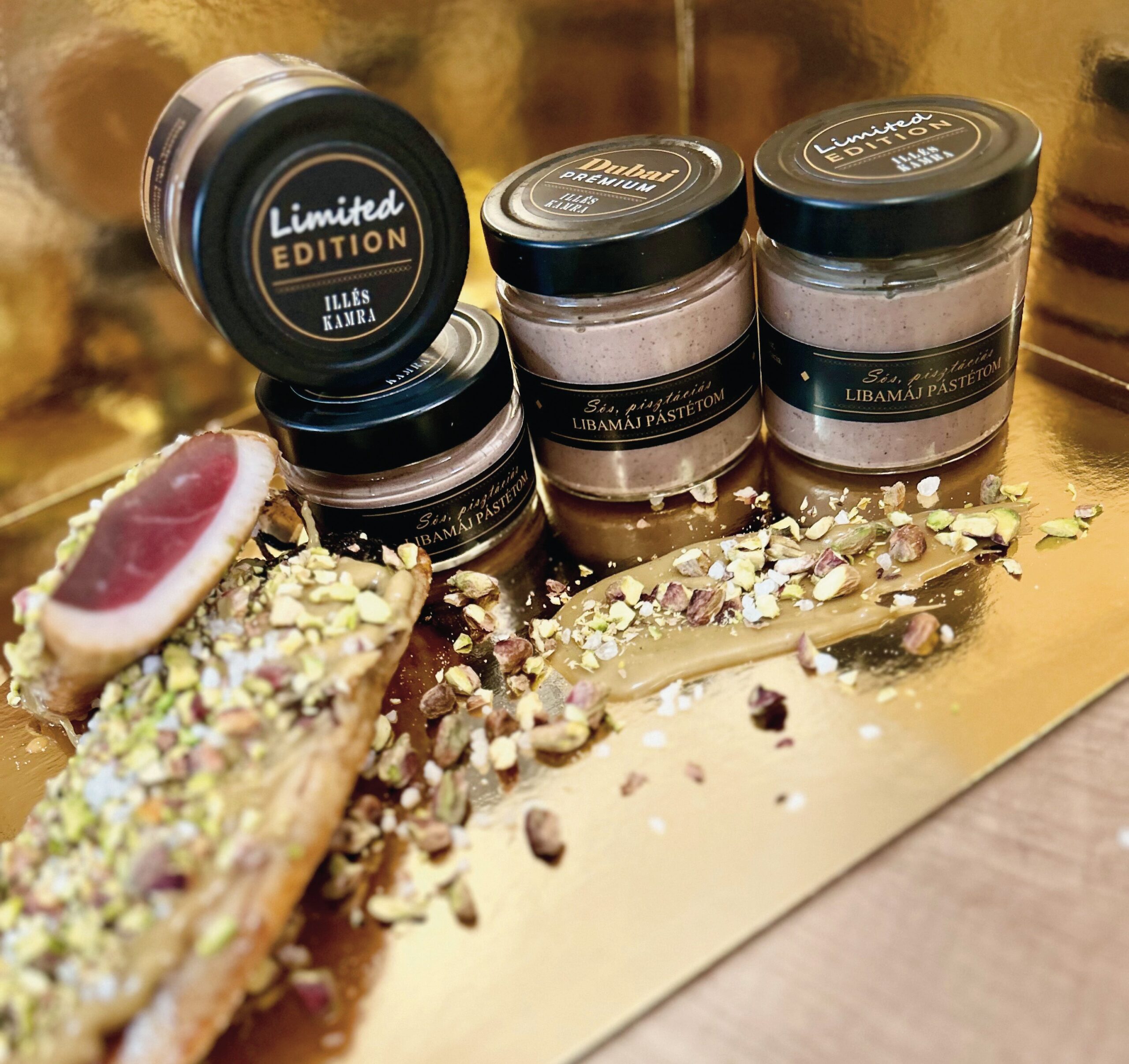 Folyamatosan új variációkkal jelennek meg