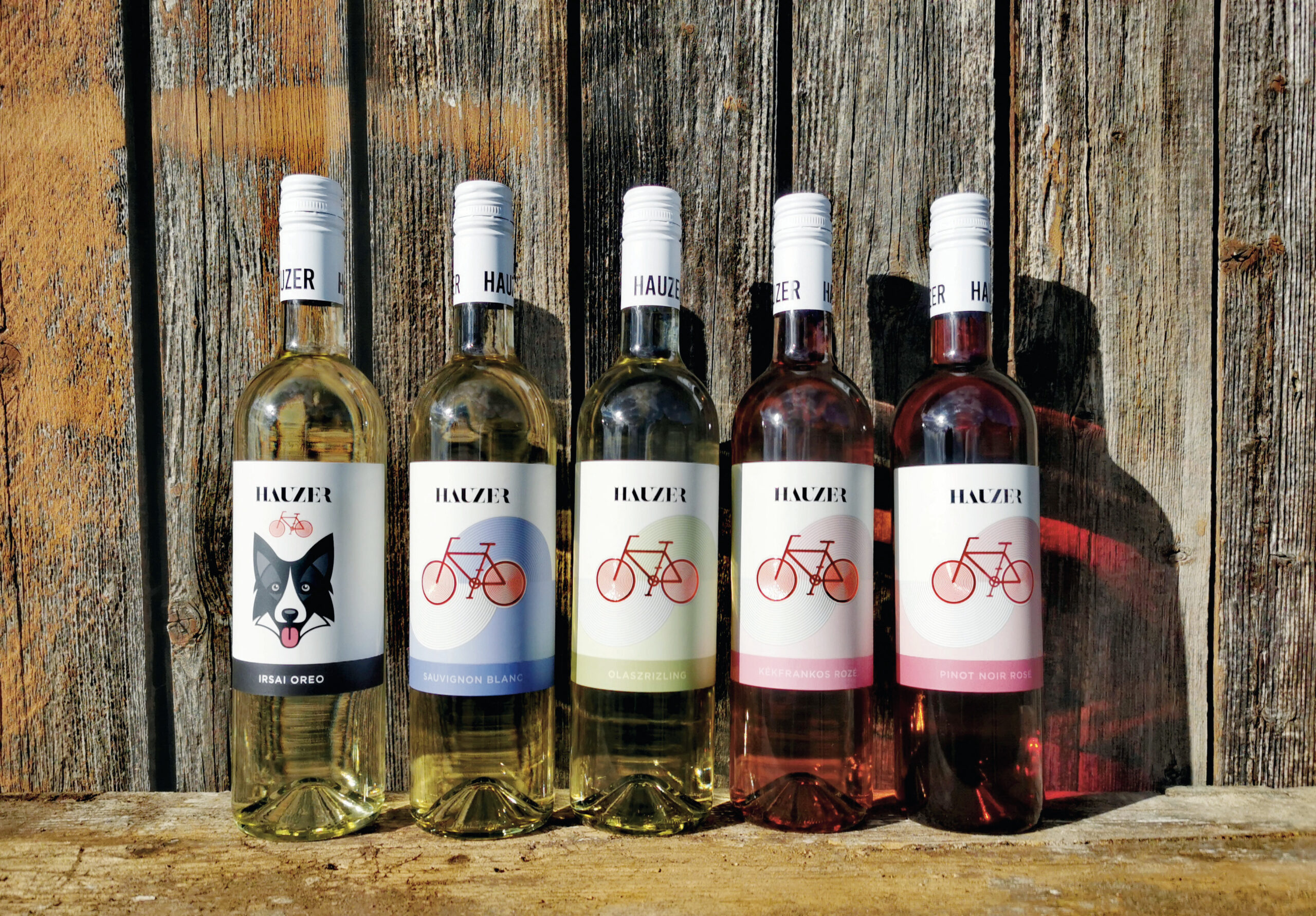 piros biciklis bor Hauzer Bormanufaktúra
