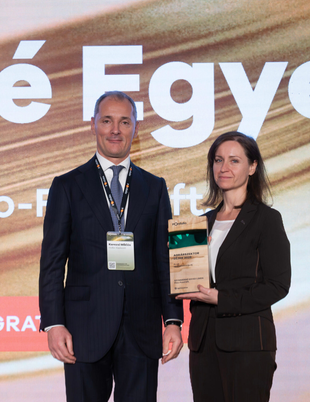 elismerés egyed linda