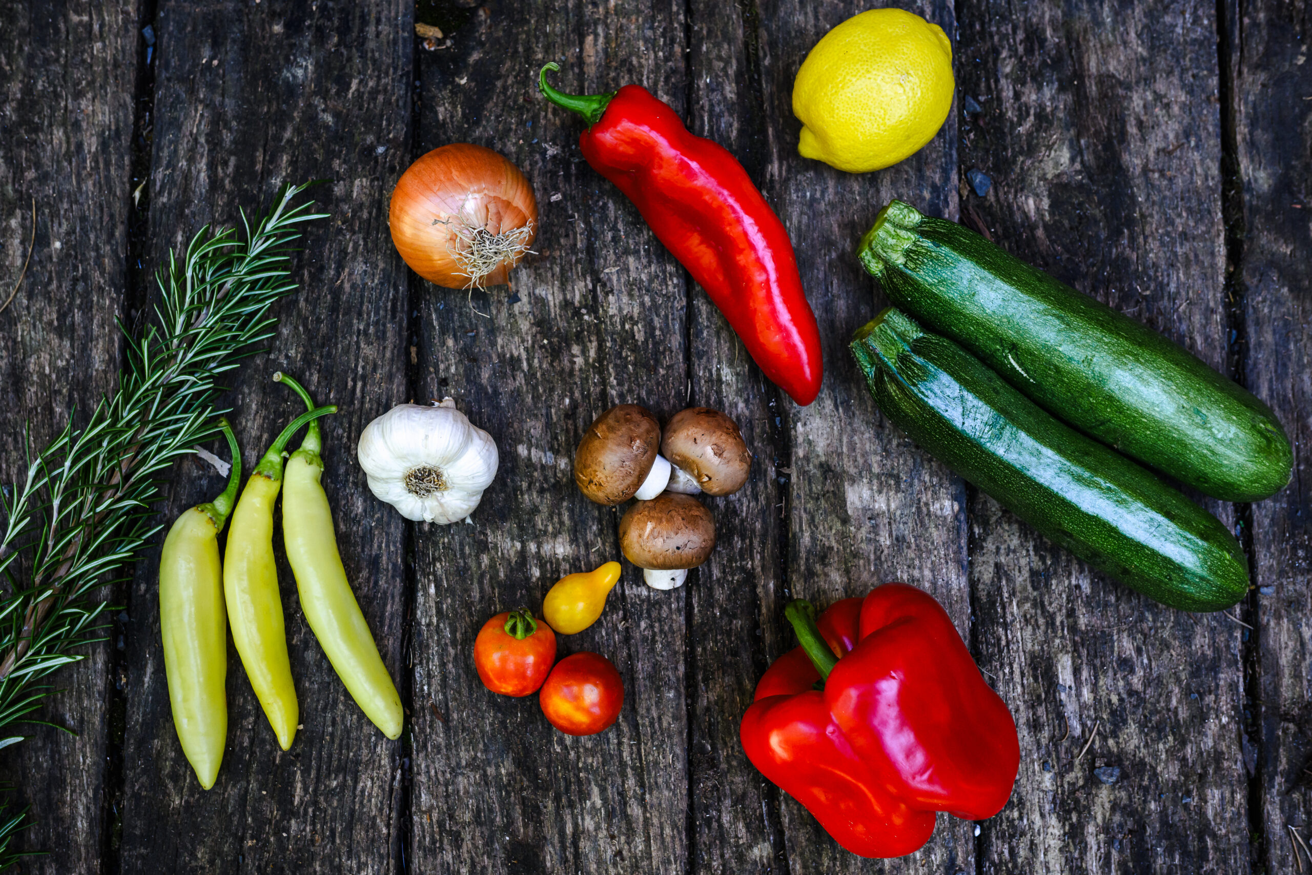 annafurdo_09_17_009 gasztronómia zöldség főzés paprika cukkini hagyma citrom gomba paradicsom