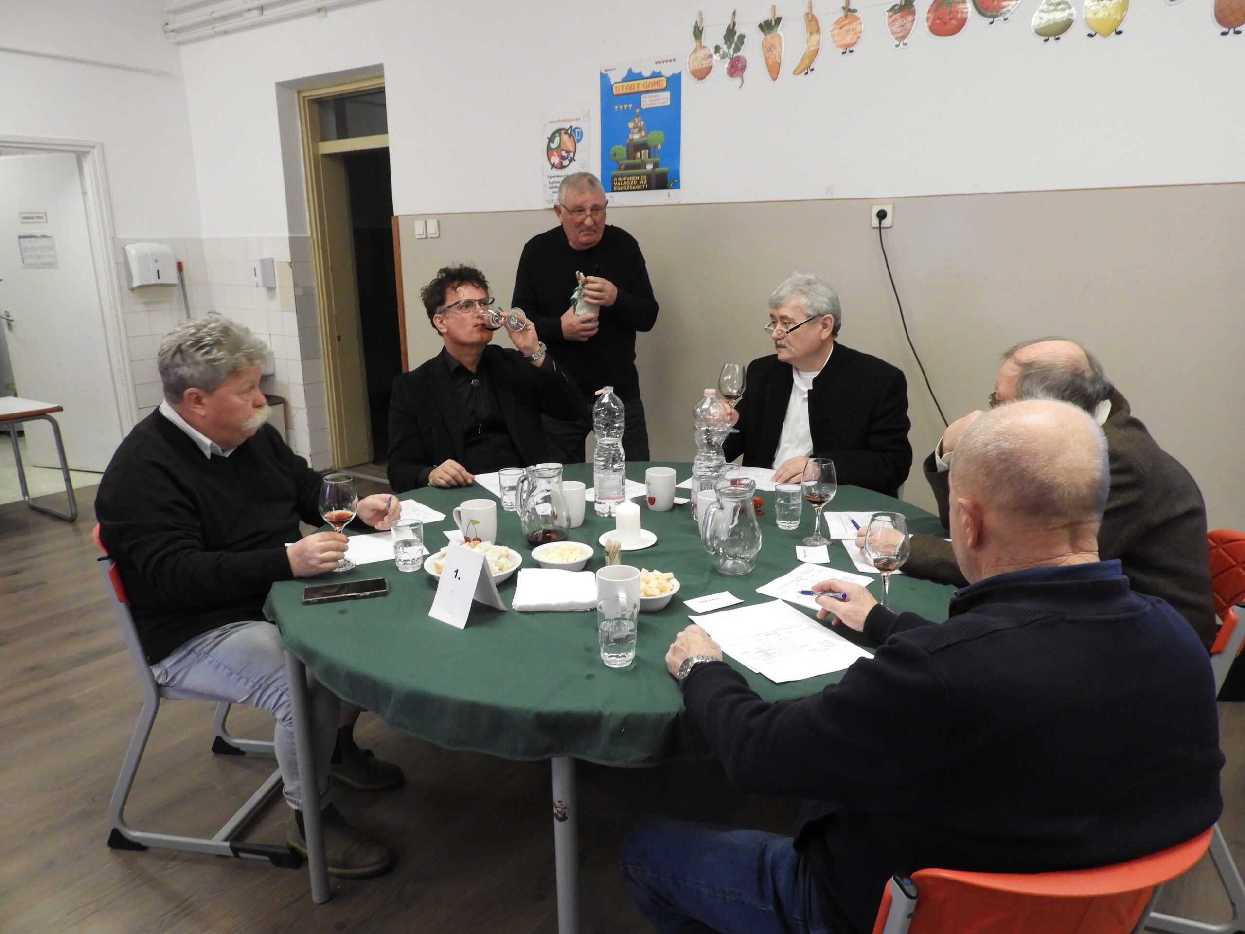 gyümölcsbor bírálat