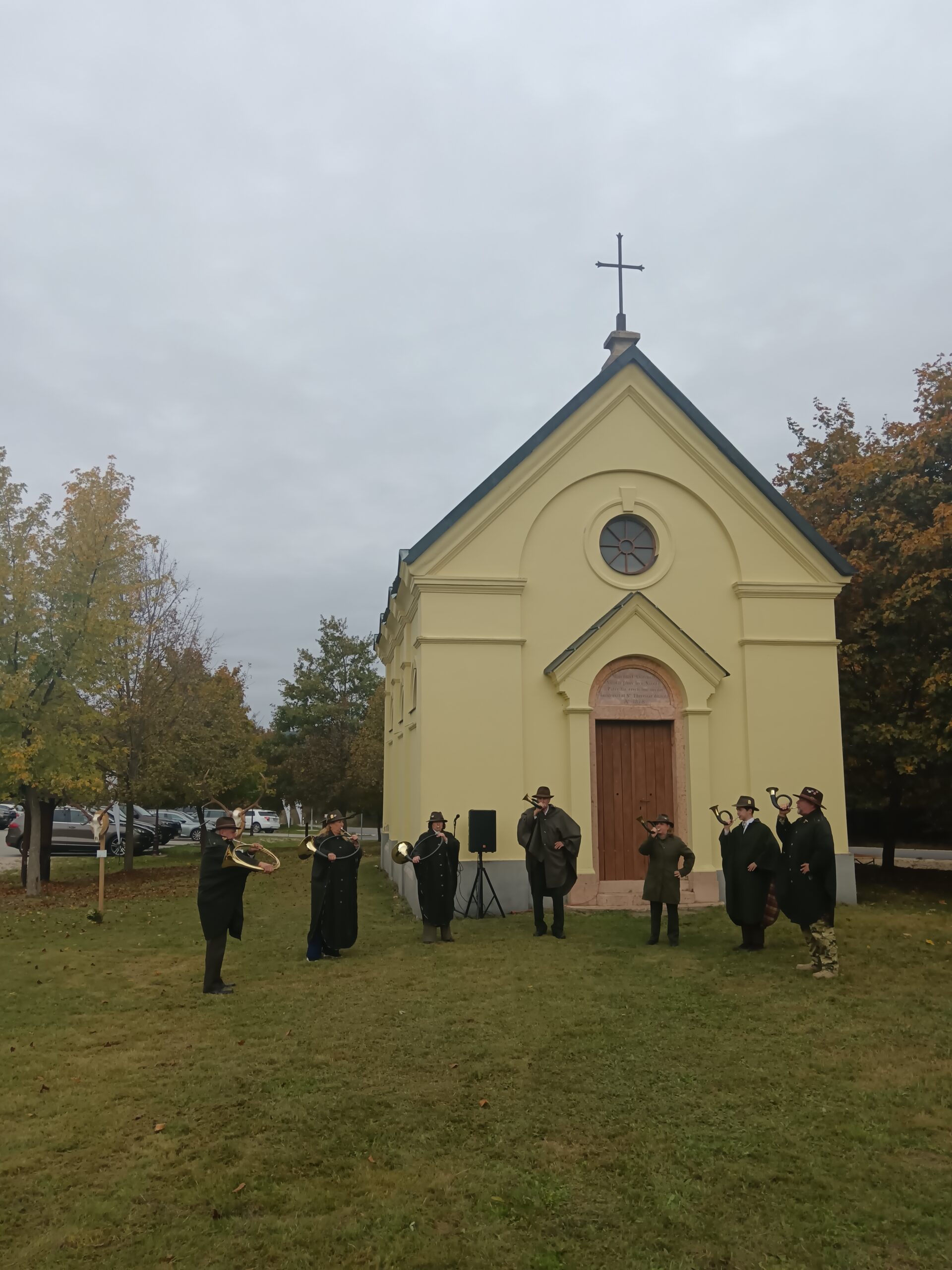 Az Avilai Szent Teréz kápolnát a Vérteserdő Zrt. újíttatta fel 2013-ban