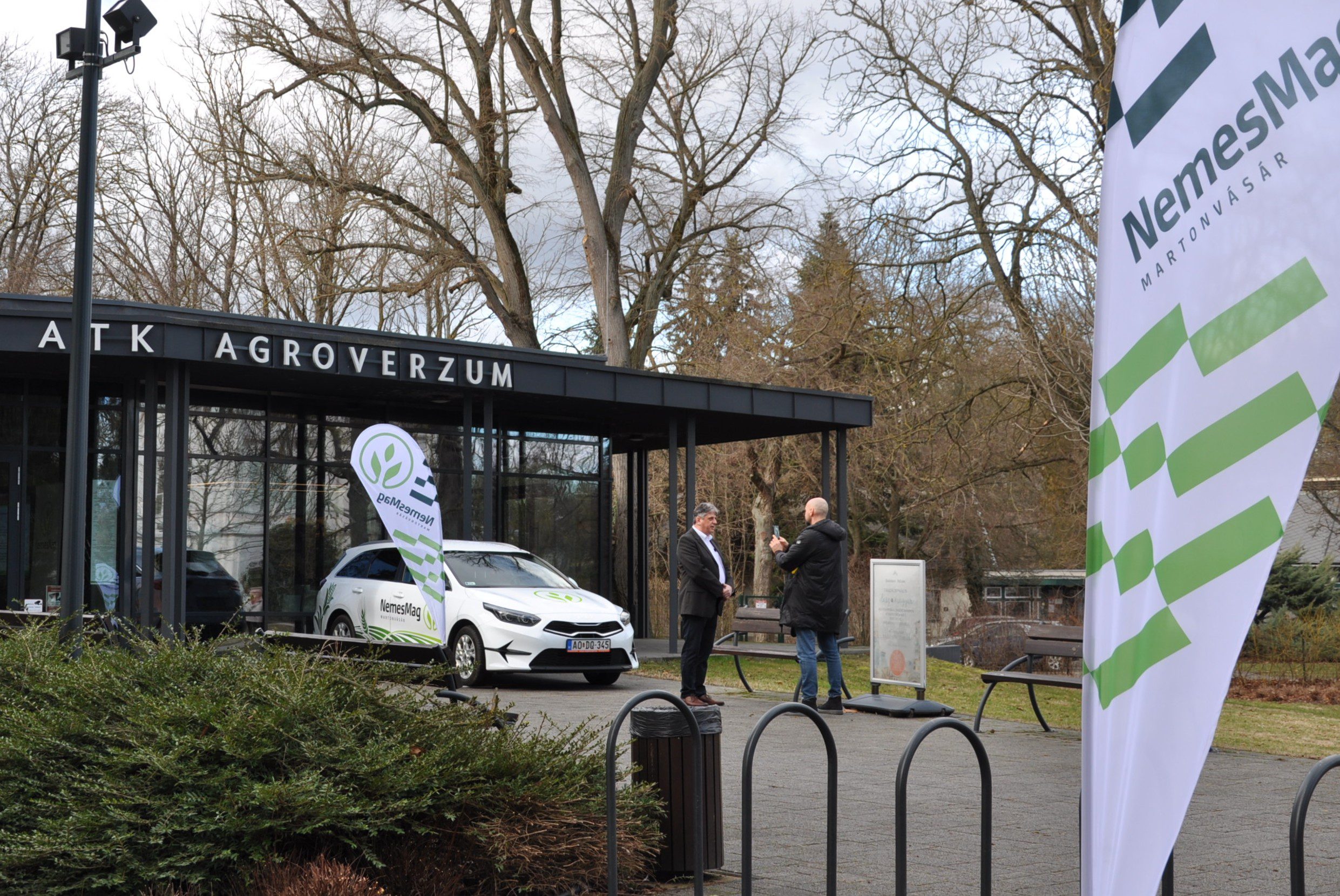 Vetőmagpiac: brandváltás Martonvásáron