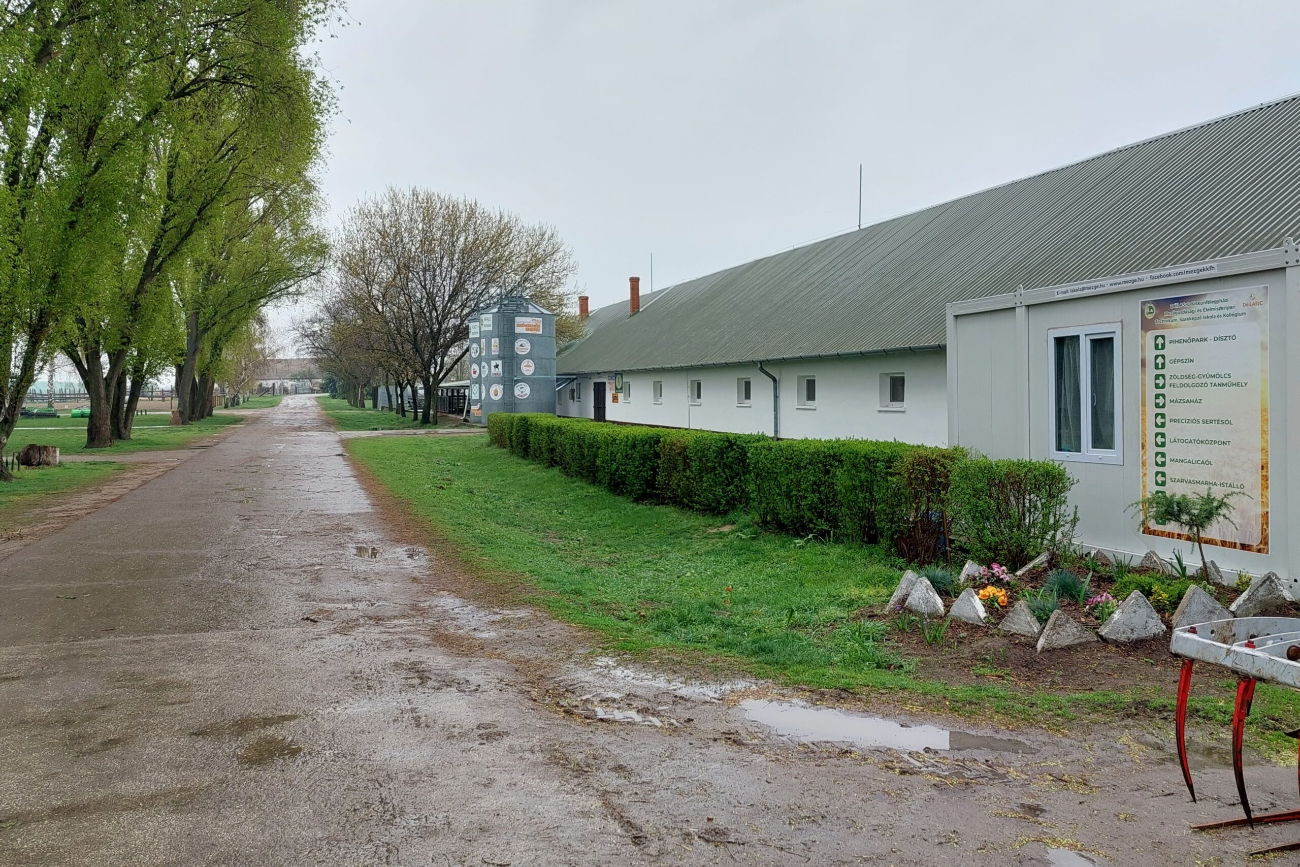 Gőzünk sincs a szénáról – avagy mire jó a szénagőzölő?