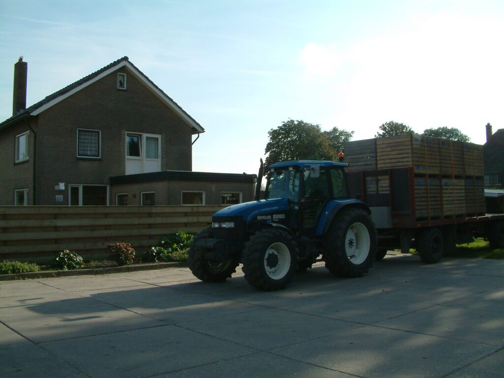 Nem segítő kéz, hanem döntéshozó erő