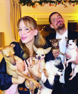 Öt kutya, öt szív