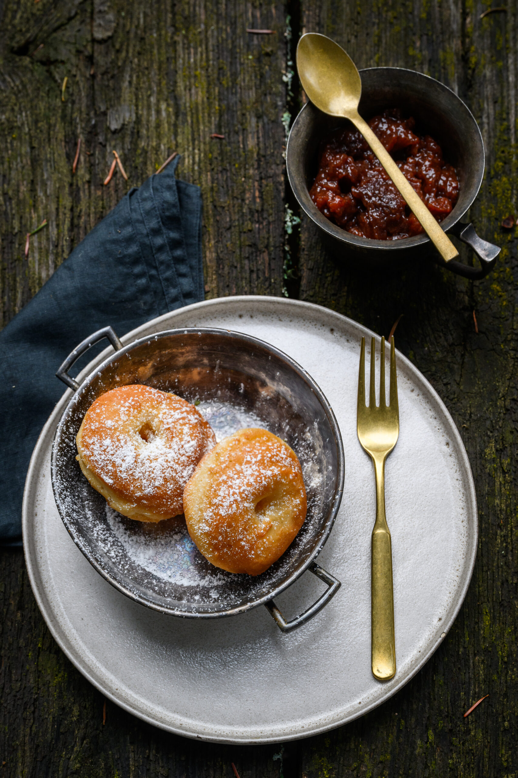 Reka_kunyho_ szalagos fánk kökénylekvárral gasztronómia mecsekerdő