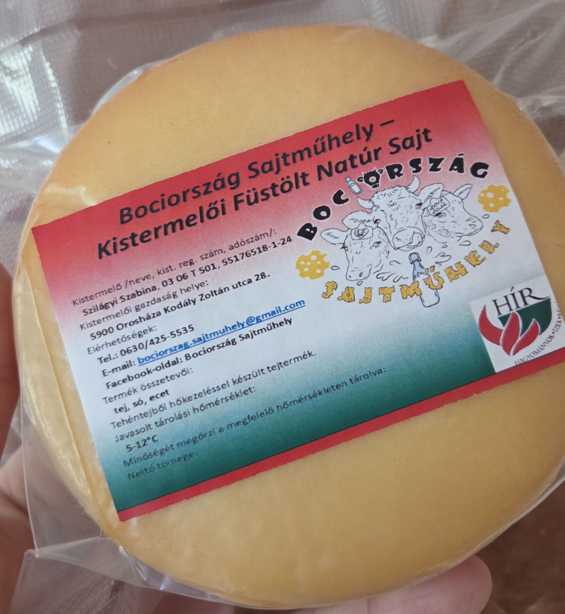 bociország sajt címke