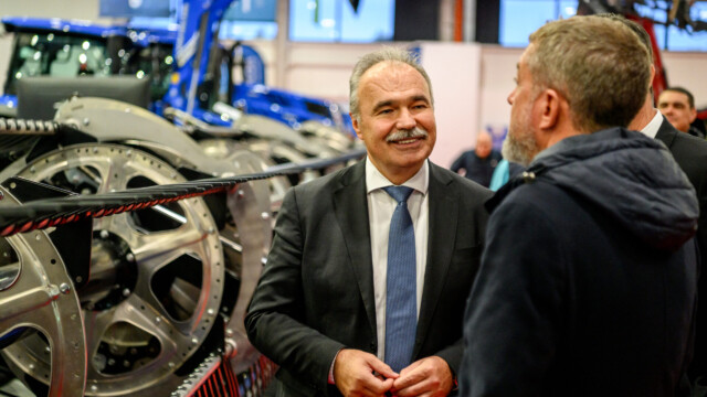 Nagy István szerint minden beszédnél többet ér, hogy a gazdálkodók találkozzanak a mérnökökkel, fejlesztőkkel, gyártókkal és forgalmazókkal