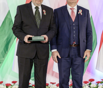 Dr. Aradi Csaba Dr. Aradi Csaba