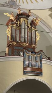 A tamási templom újjászületett barokk orgonája (Műhelyfotó)