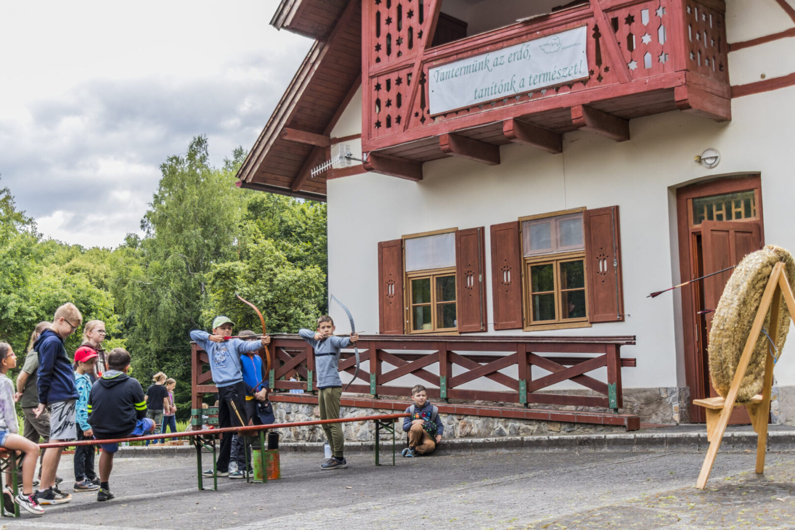 Amikor az erdő élménnyé válik - mozgalmas év a Csanyiki Erdőházban